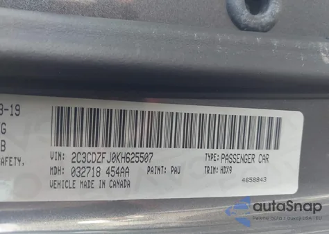 2019 Dodge Challenger R/T Scat Pack z USA, uszkodzony, nr VIN 2C3CDZFJ0KH625507